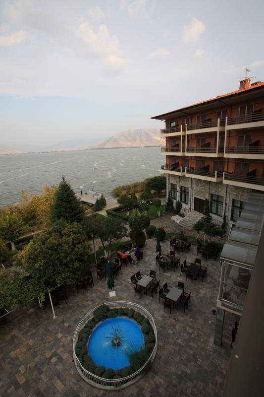 Hôtel Tsamis à Kastoria Extérieur photo